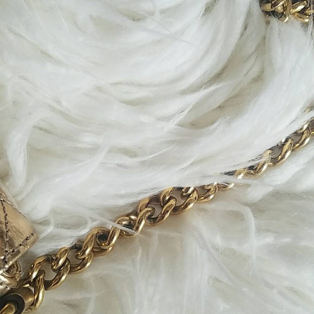 Marc Jacobs Quilted Gold Crossbody - Picture 6 of 8